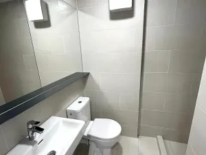 Pronájem bytu 1+kk, Praha - Vysočany, Poděbradská, 31 m2
