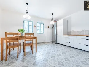 Prodej chalupy, Žlutice, 187 m2