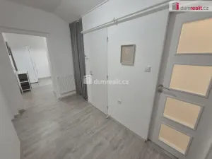 Pronájem bytu 2+1, Hoštka - Kochovice, Lužická, 59 m2