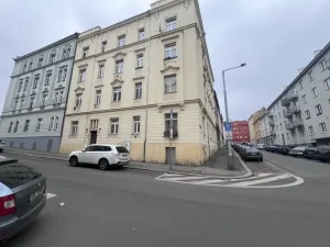 Pronájem obchodního prostoru, Praha - Libeň, Na Dědince, 158 m2