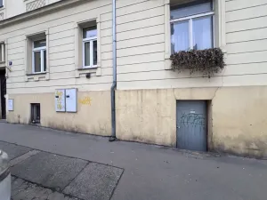 Pronájem obchodního prostoru, Praha - Libeň, Na Dědince, 158 m2