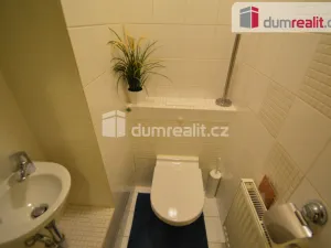 Pronájem bytu 2+1, Praha - Smíchov, U Nikolajky, 68 m2