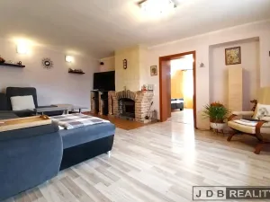 Prodej rodinného domu, Mělník, 136 m2