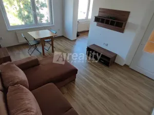 Pronájem bytu 3+1, Náměšť nad Oslavou, B. Němcové, 60 m2