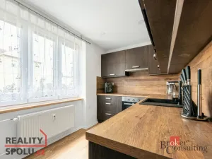 Prodej bytu 3+1, Zbůch, Náměstí, 79 m2