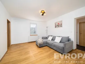 Prodej bytu 3+1, Svoboda nad Úpou, Kostelní, 49 m2