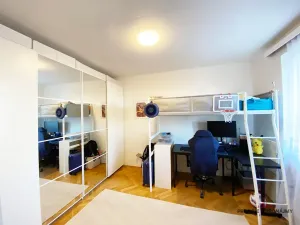 Pronájem bytu 2+1, Praha, Senohrabská, 52 m2