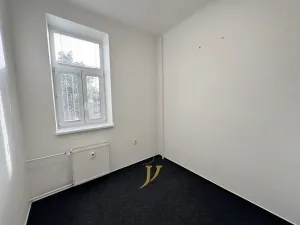 Pronájem kanceláře, Olomouc, Schweitzerova, 6 m2