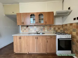 Pronájem bytu 2+1, Praha - Vysočany, Poděbradská, 58 m2