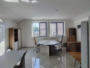 Pronájem obchodního prostoru, Přelouč, Sportovní, 1800 m2