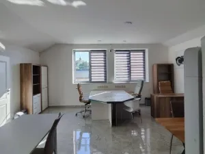 Pronájem obchodního prostoru, Přelouč, Sportovní, 1800 m2