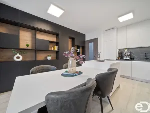 Prodej bytu 2+kk, Hradec Králové, Kubelíkova, 88 m2