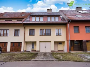 Prodej rodinného domu, Tvarožná Lhota, 156 m2