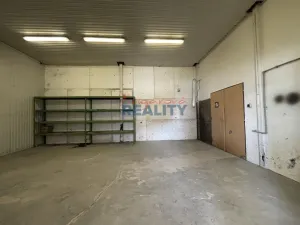Pronájem skladu, Lišov, Miletínská, 350 m2