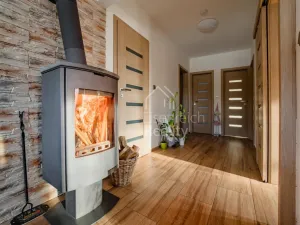 Prodej rodinného domu, Benátky, 145 m2