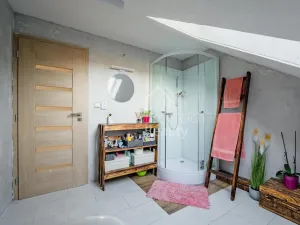 Prodej rodinného domu, Benátky, 145 m2