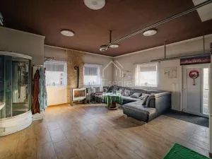 Prodej rodinného domu, Benátky, 145 m2