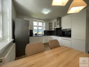 Prodej bytu 2+1, Nejdek, Švermova, 117 m2