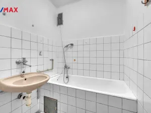 Prodej bytu 3+1, Jaroměř - Pražské Předměstí, Smetanova, 80 m2