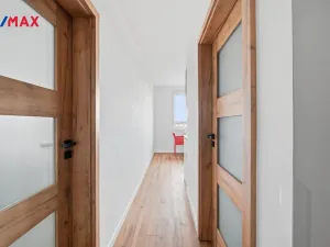 Prodej bytu 1+1, Hradec Králové - Nový Hradec Králové, třída Edvarda Beneše, 41 m2