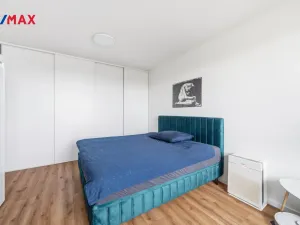 Prodej bytu 1+1, Hradec Králové - Nový Hradec Králové, třída Edvarda Beneše, 41 m2