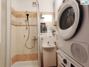 Pronájem bytu 2+kk, Praha - Smíchov, Radlická, 52 m2