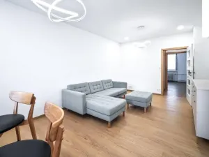 Pronájem bytu 3+1, Pardubice, Macanova, 75 m2