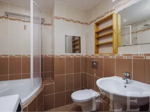 Pronájem bytu 1+kk, Praha - Záběhlice, Mattioliho, 32 m2