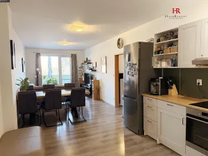 Pronájem bytu 2+kk, Neveklov, náměstí Jana Heřmana, 69 m2