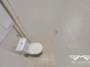 Pronájem bytu 2+kk, Praha - Kobylisy, Kobyliské náměstí, 56 m2