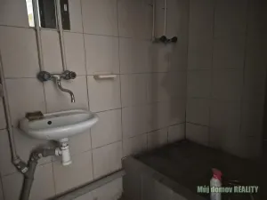 Pronájem výrobních prostor, Praha - Běchovice, Podnikatelská, 695 m2