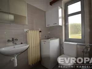 Pronájem bytu 1+kk, Štipoklasy, 24 m2