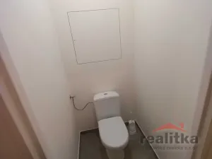 Pronájem bytu 1+1, Opava - Kateřinky, Edvarda Beneše, 35 m2