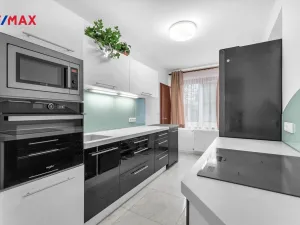 Prodej rodinného domu, Smiřice, Husova, 250 m2