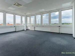 Pronájem kanceláře, Praha - Strašnice, V olšinách, 100 m2