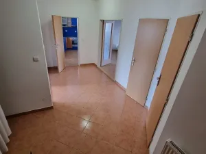 Pronájem atypického bytu, Brno - Židenice, Bělohorská, 84 m2