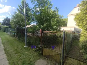 Prodej zahrady, Jesenice, Školní, 86 m2
