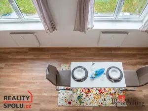 Prodej bytu 2+kk, Šestajovice, Komenského, 69 m2