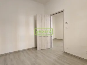 Pronájem bytu 2+kk, Brno - Zábrdovice, Slepá, 37 m2