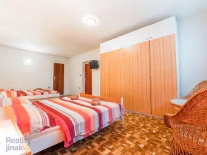 Prodej ubytování, Dolní Dunajovice, Hlavní, 187 m2