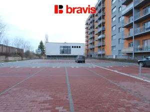Pronájem garáže, Brno - Královo Pole, Božetěchova, 16 m2