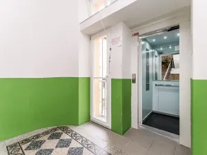 Pronájem bytu 1+kk, Hradec Králové, náměstí Svobody, 30 m2