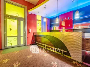 Pronájem obchodního prostoru, Teplice, Školní, 130 m2