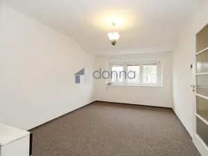 Pronájem bytu 2+kk, Praha, Na Farkáně III, 45 m2