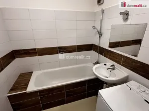 Prodej bytu 2+kk, Zlín, U Trojáku, 36 m2