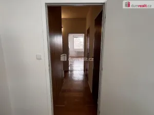 Prodej bytu 2+kk, Zlín, U Trojáku, 36 m2