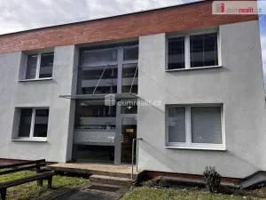 Prodej bytu 2+kk, Zlín, U Trojáku, 36 m2