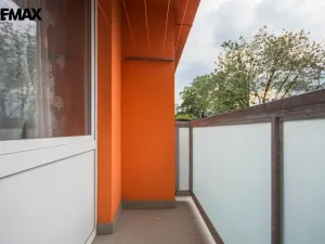 Prodej bytu 2+1, Hradec Králové - Třebeš, Hradecká, 46 m2