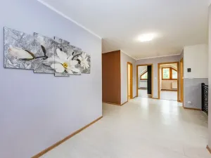 Prodej rodinného domu, Buš, 375 m2