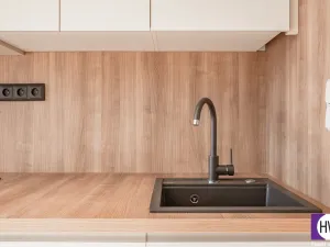 Pronájem bytu 2+kk, Praha, Hvězdova, 44 m2